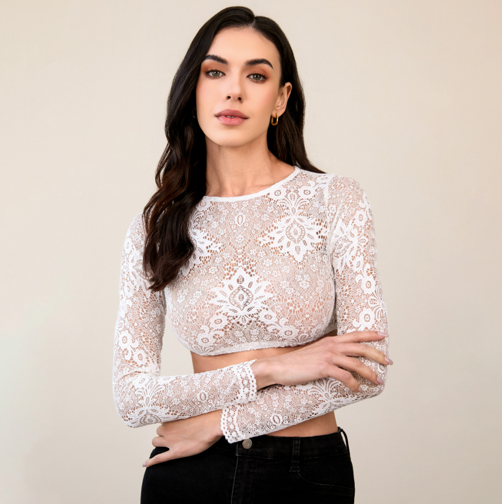 Dirndlbluse – Clara